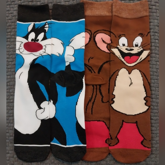 Tom and Jerry Sylvester the Cat socks - Picture 3 of 3